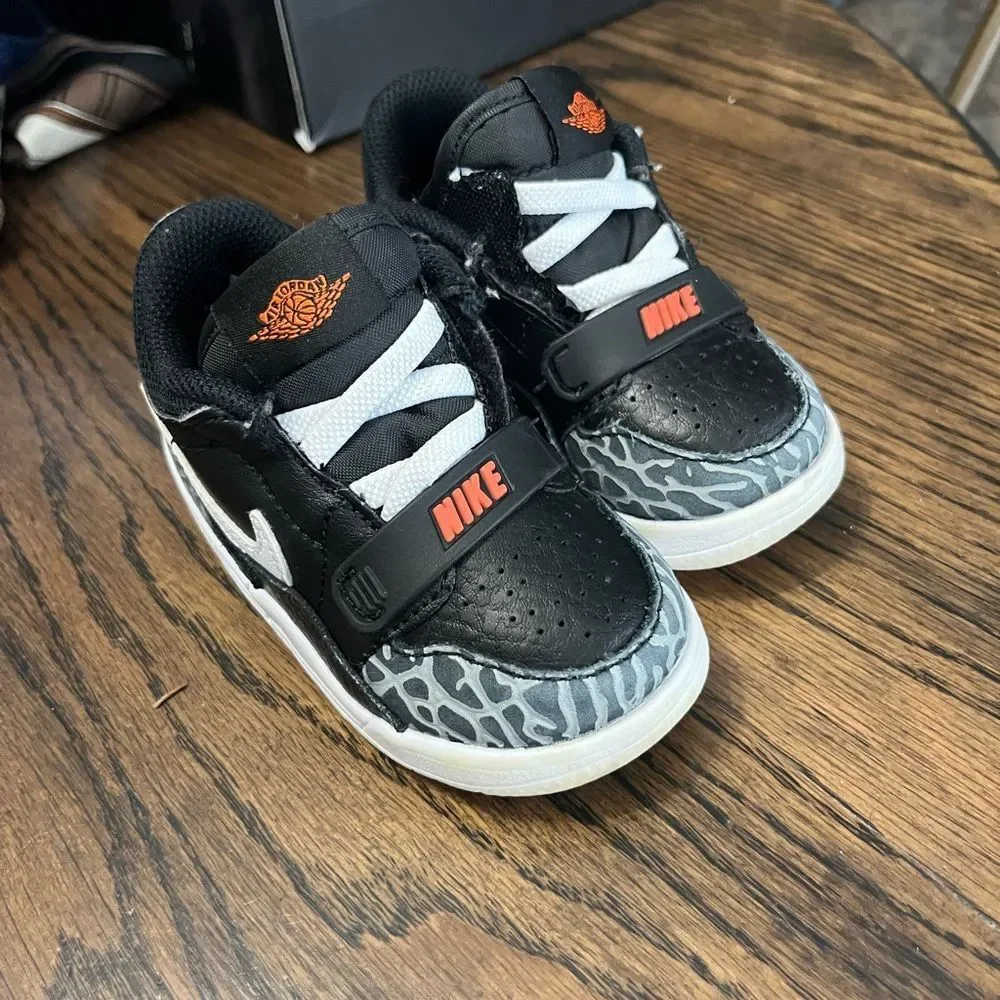 Jordan Legacy 312 Low Toddler - Picture 6 of 7